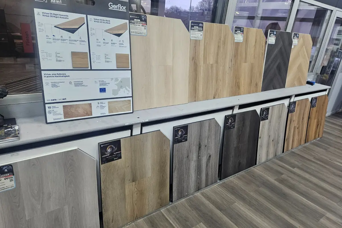 Gerflor Virtuo Designböden mit technischem Datenblatt in der Ausstellung